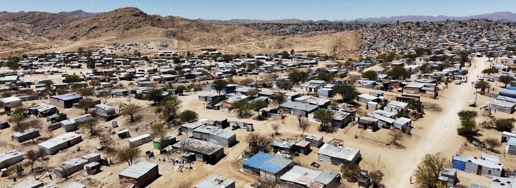 Постер фильма Страна без земли