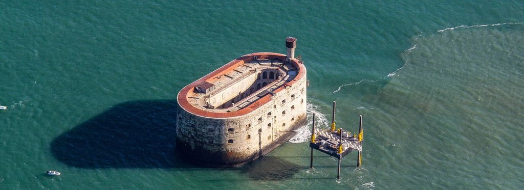 Постер фильма Секреты форта Боярд