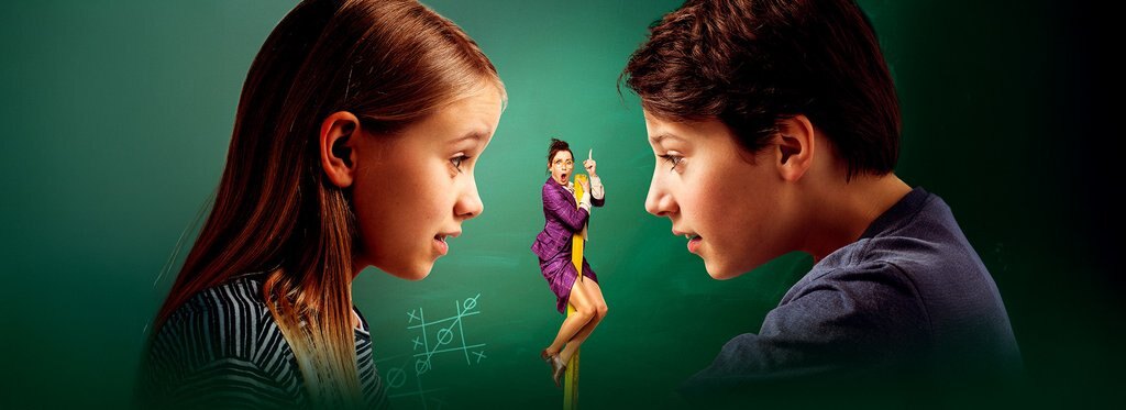 Постер фильма Помогите, я уменьшил свою училку!