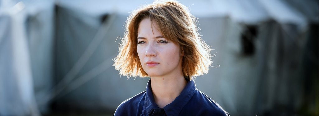 Series poster Crane In Th Sky