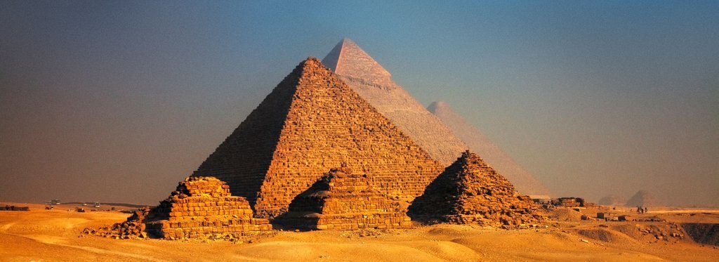 Series poster The Pyramids: Solving the Mystery